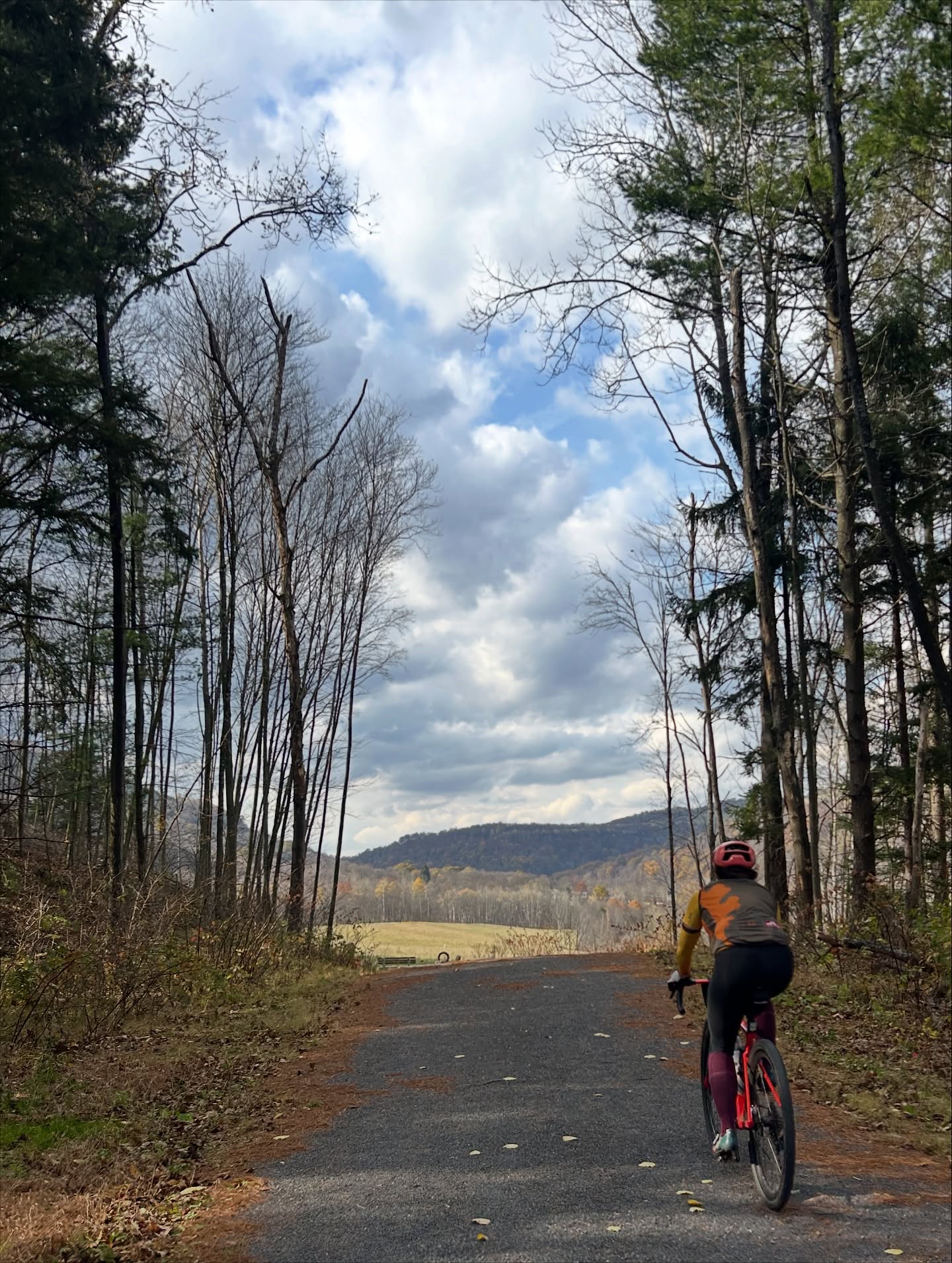 It’s so nice right now in the Laurel Highlands that we reopened registration for the Higher Ground 30 and 40 rides (the Hundo is closed) and will also allow for day-of registration which will be open 8:00-9:45am. If you’re free come on down to Johnstown!
bikereg.com/higherground
Proceeds benefit @womenshelpcenter
#theoutdoorswillsavejohnstown
@paenvironmentalcouncil
Community Foundation for the Alleghenies
@stansnotubes, @footdowncc, @nittanymountainworks, @newtrailbrewing @endotuneup, @fatjimmyscycles, @hushmoneybikes, @freezethawcycles, @buythomas
@johnstownfloodnps, @visitjohnstownpa @bikejohnstown
@womenshelpcenter